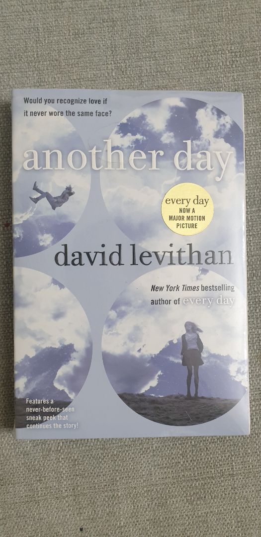 sách đóng gói cẩn thận, chất lượng tốt. Tạm thời mình chưa đọc nên chưa biết nội dung thế nào, nhưng review có vẻ hấp dẫn.