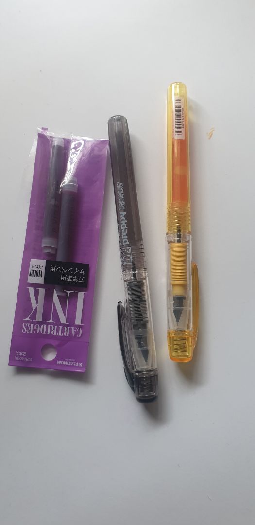 bút đẹp và rẻ, nên mua mn nhé