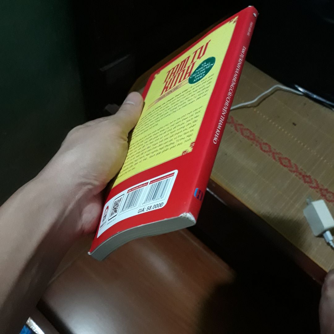 vận chuyển sách bị sờn các góc nhưng vẫn ok