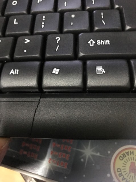 Quá Tệ. Về đến nhà bị gẫy và ko điều khiển đc phím H, G,F hik. Chất lượng hàng tệ quá. Để nghị tiki giải quyết phần hàng lỗi của khách hàng. Giá của nó ko cao nhưng ntn thì mất lòng tin của khách hàng.