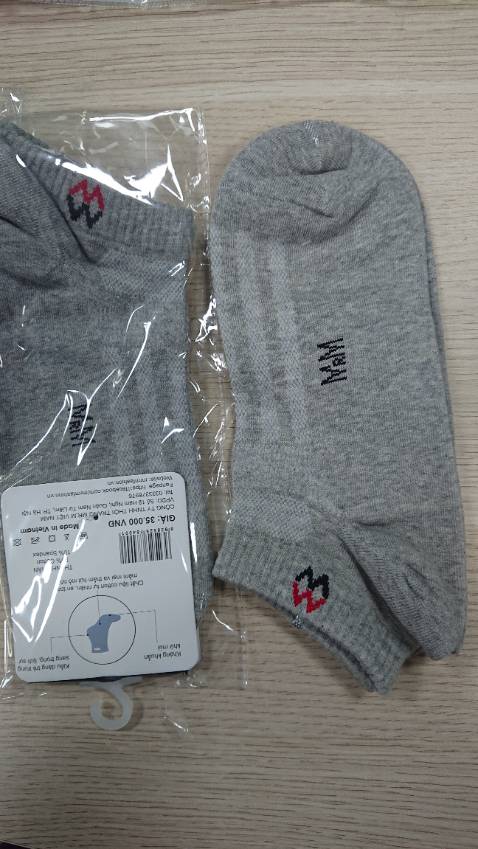 Tất dày dặn, đi êm chân. Giao hàng nhanh. Nên mua