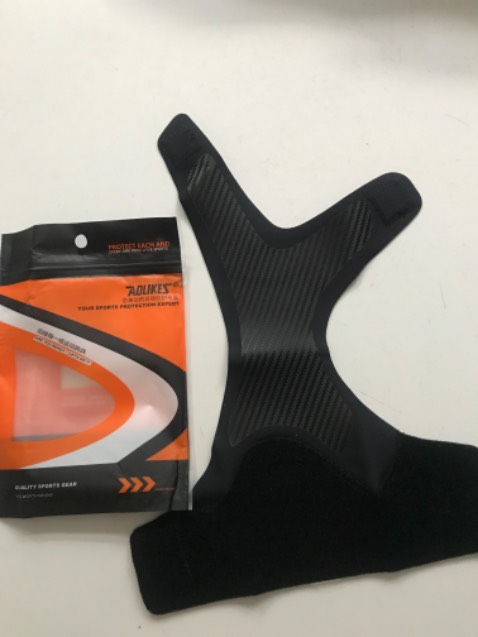 Không thấy nhãn hiệu Aolikes trên sản phẩm như trong hình