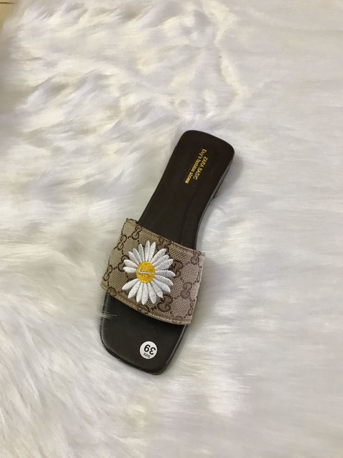 Hàng OK
Giao hàng thì chậm quá
Đóng gói đẹp ạ