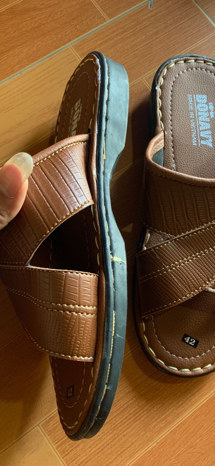 Đã nhận được 2 đôi dép da, dép đẹp và tốt so với giá, thanhk shop và Tiki. Chúc shop bán nhiều đơn hàng tốt hơn nữa…