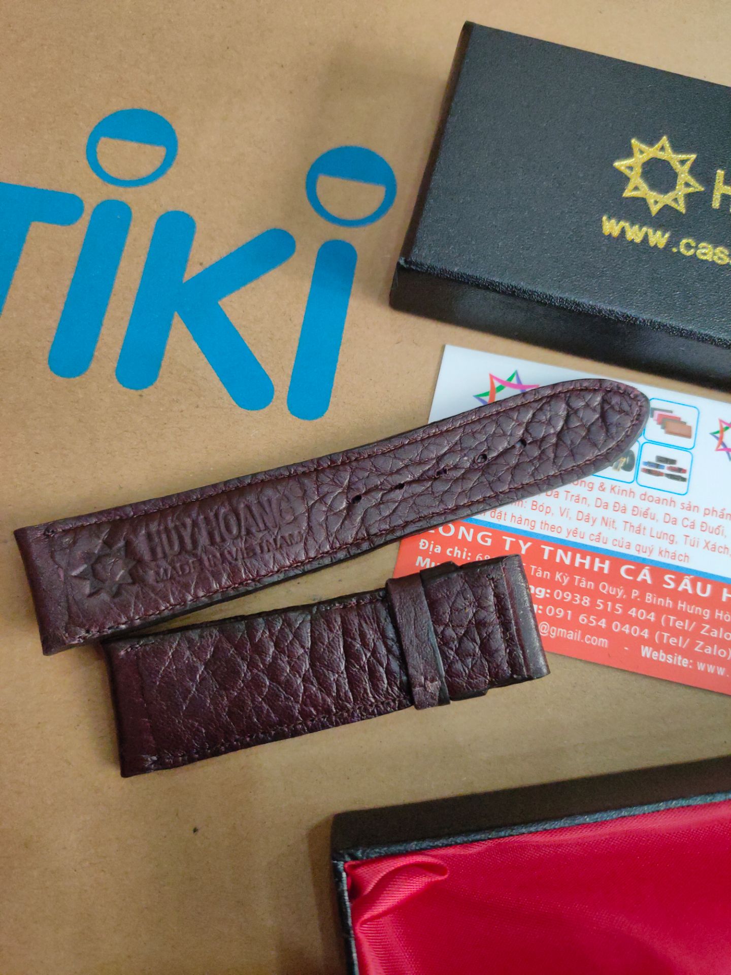 Dây đồng hồ đẹp, giao đúng size. da bò thật... Rất tốt