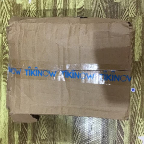 Dòng nước giặt có mùi dễ chịu nhất trong các loại nước giặt của Omo. Lại an toàn. Nhà mình có con nhỏ nên thường dùng loại này cho cả nhà. Giá ổn,giao nhanh Dòng nước giặt có mùi dễ chịu nhất trong các loại nước giặt của Omo. Lại an toàn. Nhà mình có con nhỏ nên thường dùng loại này cho cả nhà. Giá ổn,giao nhanh