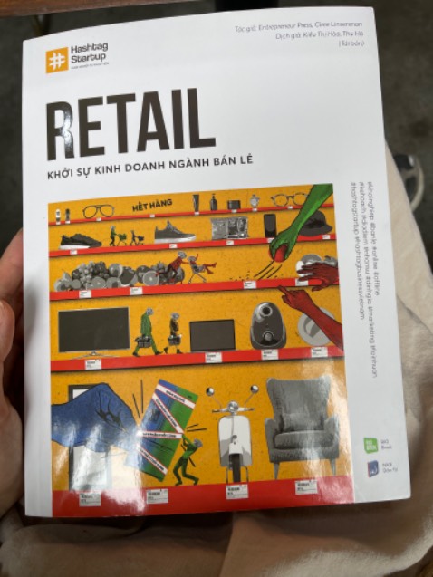 Nội dung chung chung, ko hấp dẫn lắm. Giấy ko được dày và đẹp như những cuốn khác của Hashtag