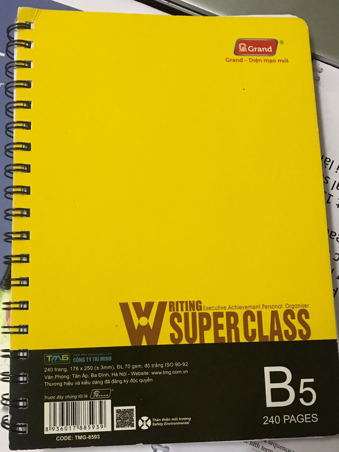 Sổ giấy đẹp, đạt yêu cầu sử dụng!
Tiki giao hàng tốt!