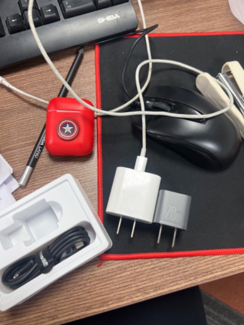 Cóc sạc loại nhỏ gọn, để dùng thử mới biết