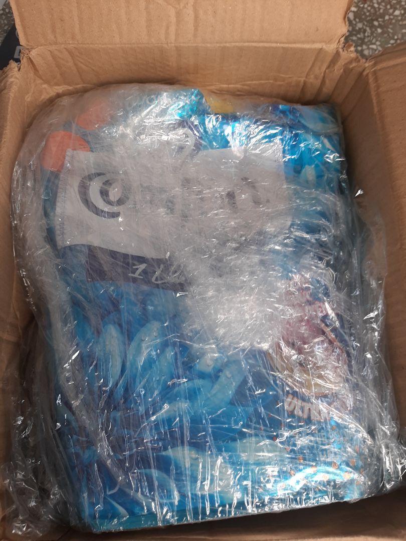 Đóng gói rất cẩn thận, giao hàng nhanh chóng. Điểm trừ là không gửi khăn km theo thông tin đã đăng