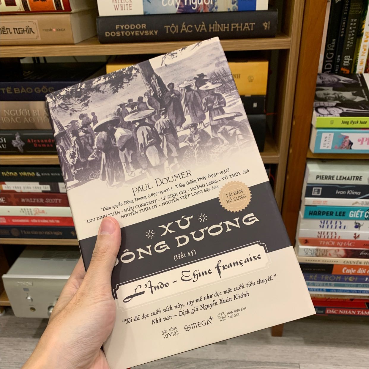 Sách bìa cứng rẩt đẹp, chữ in rõ ràng. Sách cho bạn góc nhìn từ phía nhà cầm quyền của nước Pháp đang đô hộ Việt Nam mình. Một góc nhìn mới mẻ hơn, mang tới những trãi nghiệm mới khi nhìn về Vn thời thực dân Pháp, đánh giá điểm tích cực của người Pháp đối với sự phát triển của VN.

Cám ơn tiki đã giao hàng nhanh và đẹp