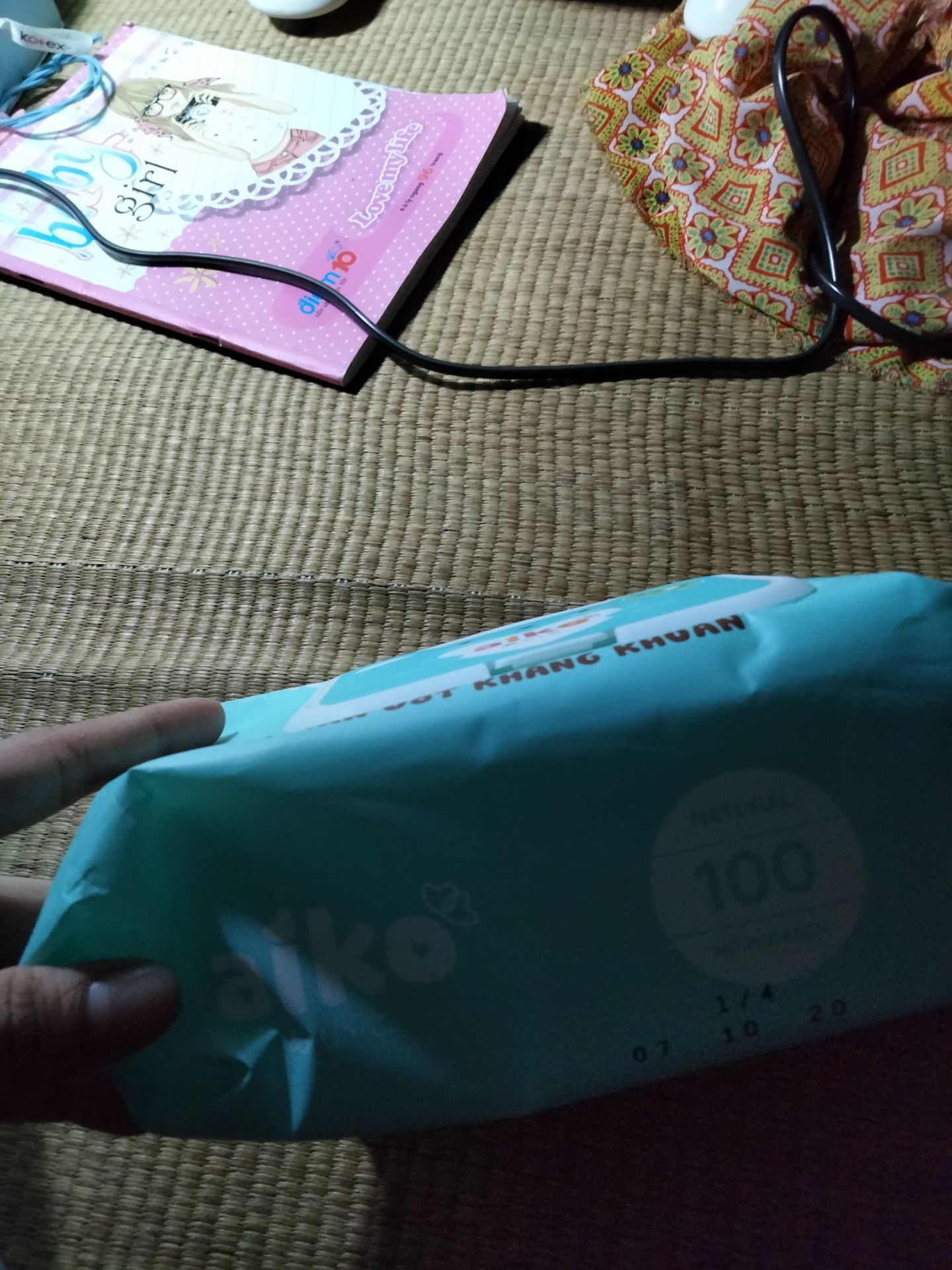 sản phẩm tốt, khá mềm lúc lấy ra cũng dễ không có mùi, giao hàng nhanh mua đợt sale có 14000 nói chung rất hài lòng