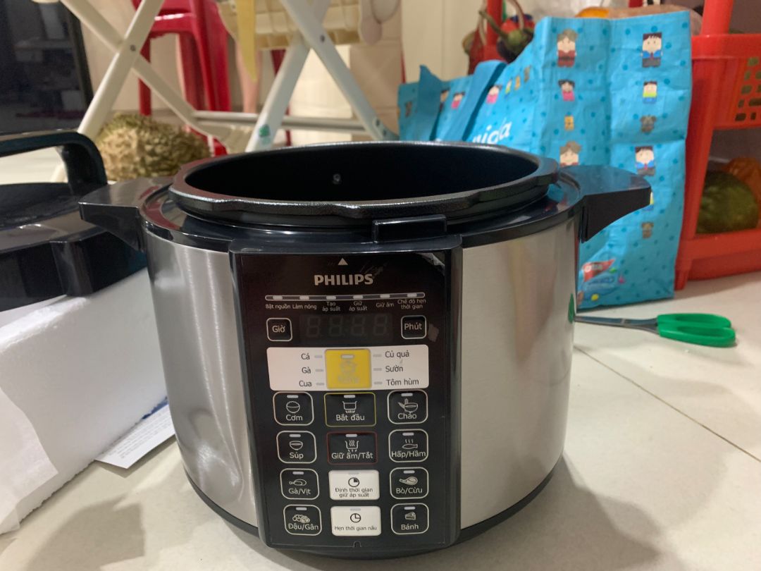 Minh vua nhân dc hàng vào trưa nay, sao gần 4 tuần chờ đợi. mùa dịch mình có thể thong cảm cho cho việc giao trễ, nhưng khi nhận dc hàng thì mình hoàn toàn thất vọng. sản phẩm bị móp méo 1 bên, mong tiki hỗ trợ đổi trả.