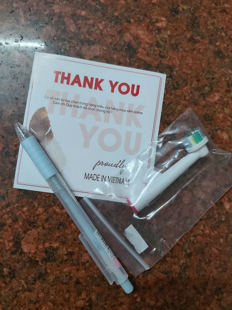 đã mua ở shop này lần trước, nay quay lại mua thì thấy shop có cải tiến chất lượng, chăm sóc khách hàng tốt. Thích phần lời cám ơn và quà tặng kèm. Sẽ tiếp tục ủng hộ shop.