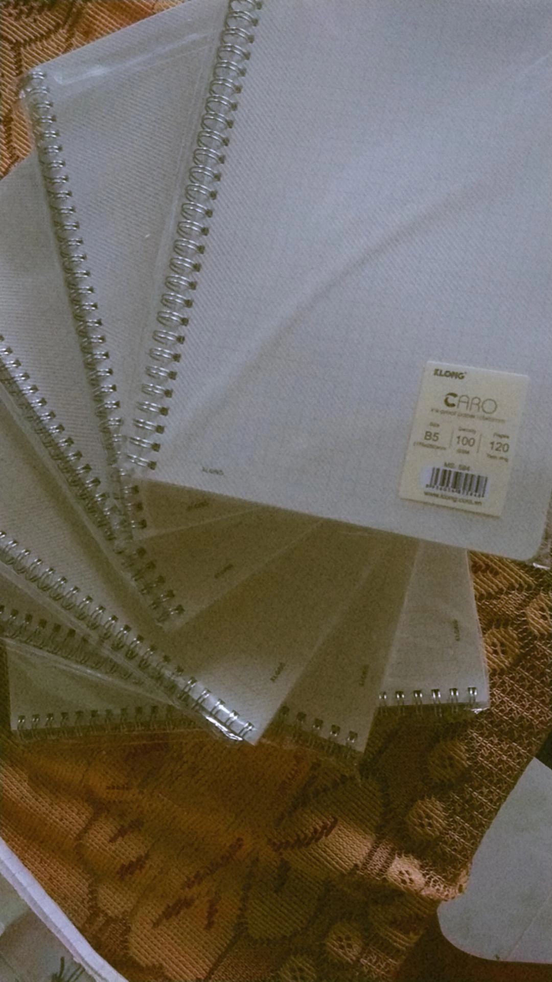 giao hàng nhanh, đúng sản phẩm, đóng gói kĩ. Klong thì chắc hẳn mn cũng đã biết chất kượng của e nó rồi. Nói chung ổn áp 😍