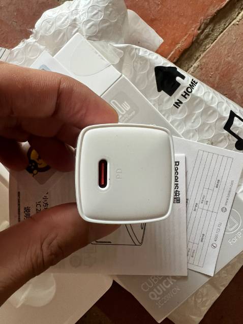 Vận chuyển hơi lâu nhưng thấy shop đóng gói và nhìn sản phẩm cũng khá ok nên vẫn đánh giá tốt cho shop