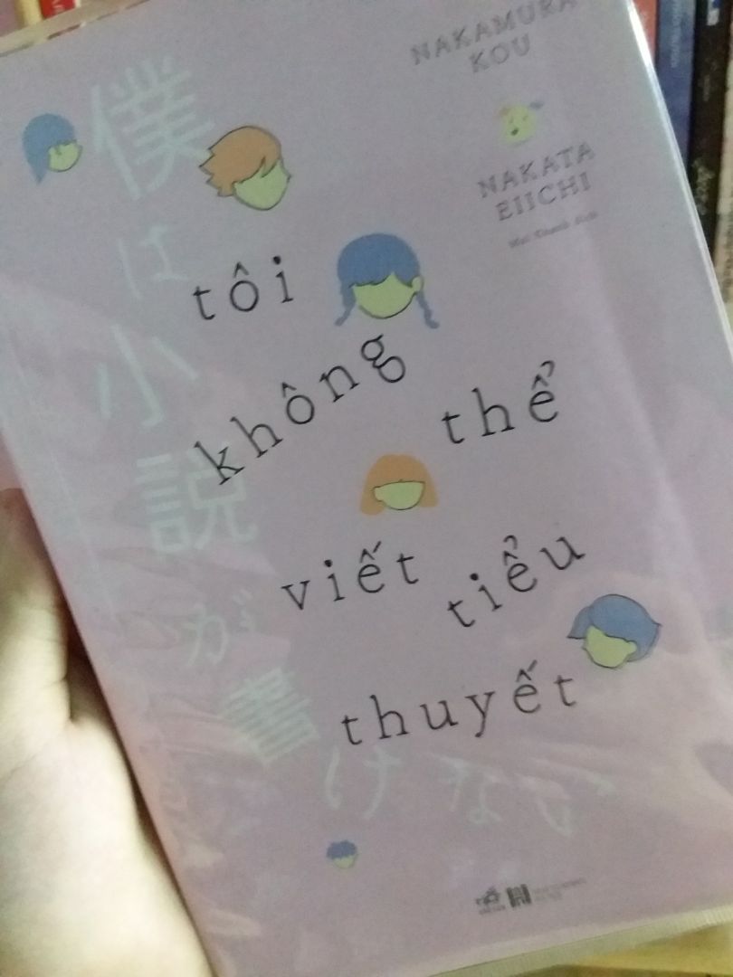 giao hàng nhanh, đặt hôm trước là hôm sau có:3 sách không bị trầy xước nhiều chỉ hơi bụi, bookcare đẹp và vừa vặn, nói chung là ổn rùi :3