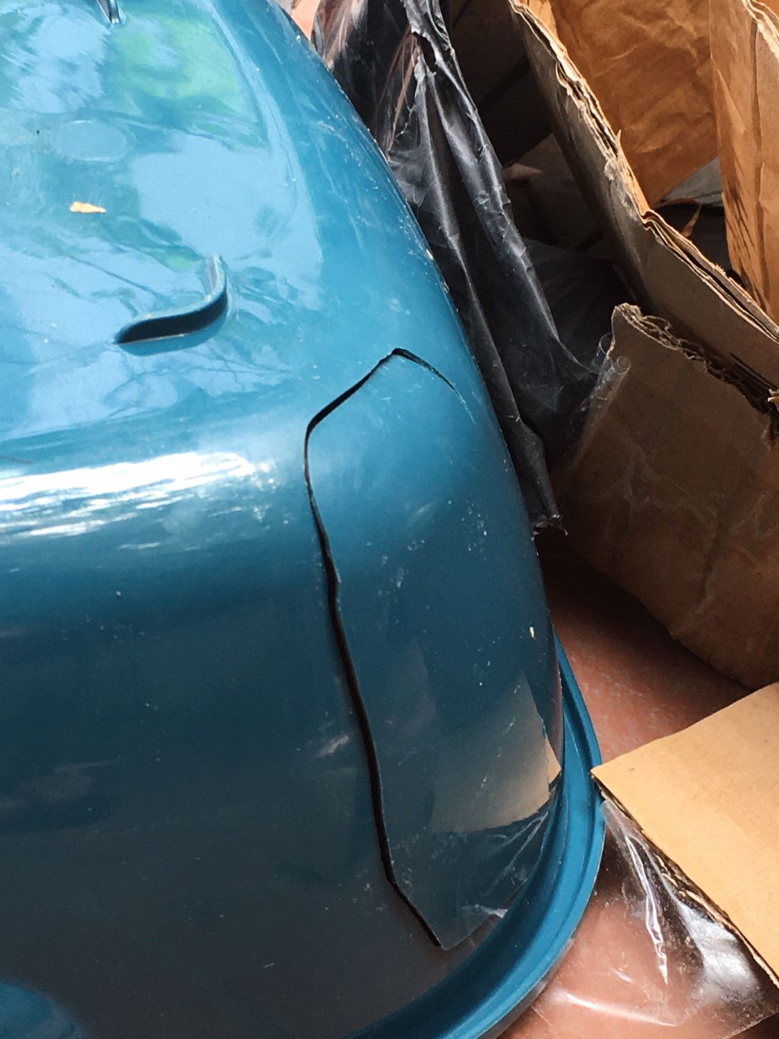 Hàng quá mỏng manh.đóng gói không đảm bảo Hàng quá mỏng manh.đóng gói không đảm bảo