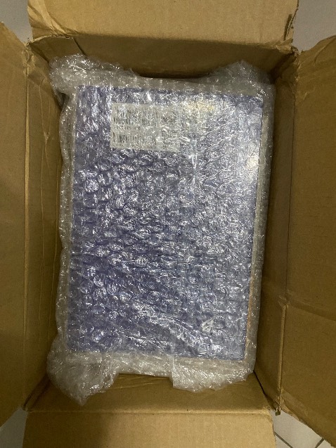 Shipper giao hàng nhanh
Sách được đóng gói cẩn thận