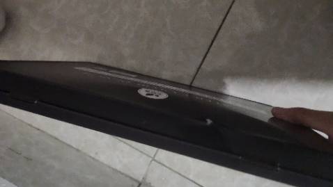 Chất lượng màu tốt, bao bì đẹp tuy nhiên hàng giao đến tay có tình trạng móp méo!!!