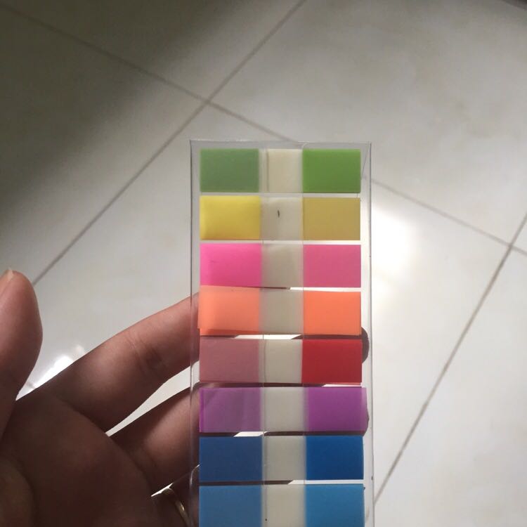 Giao nhanh. lần đầu sử dụng nên chưa biết công dụng. nhưng thơm. mà trông hơi giôang nước rửa chén 😂