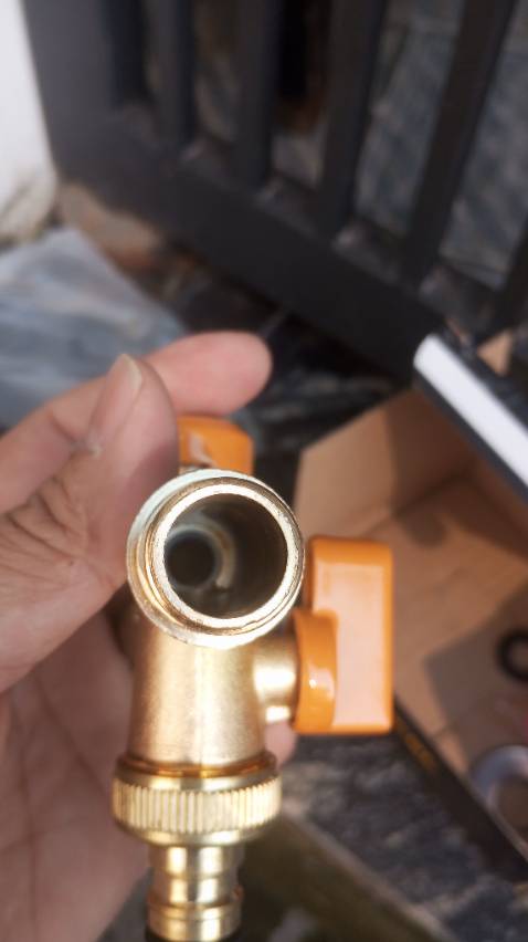 Vòi nước tăng áp 2 đầu ra rất ok 
Chất liệu hợp kim chắc chắn 
Hàng rất đẹp 
Bắt vào ống rất ok 
Đáng tiền 
Shop tư vấn nhiệt tình 
Thanks shop