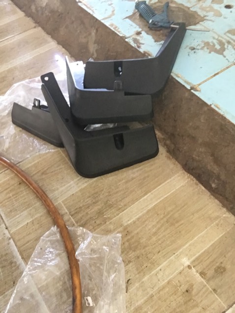 (*) Đánh giá không tính điểm
Giao hàng ko có vít, Ko đúng như quảng cáo