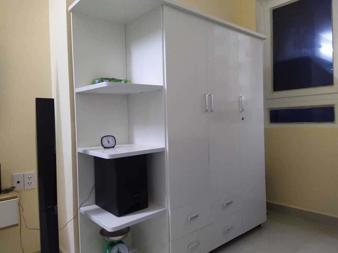 tủ rất đẹp và chắc chắn.
giá cả phải chăng. mình mua giá 2.00 triệu nhé mọi người.