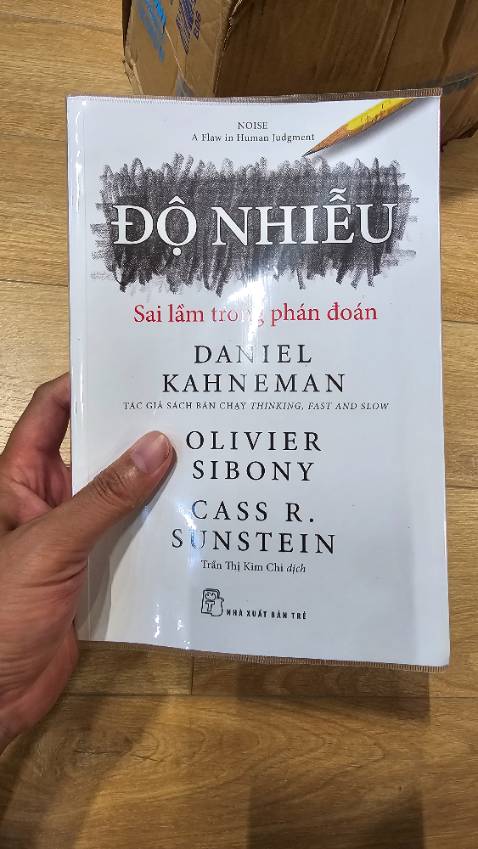 Sách thú vị !!!
Đóng gói tệ :(