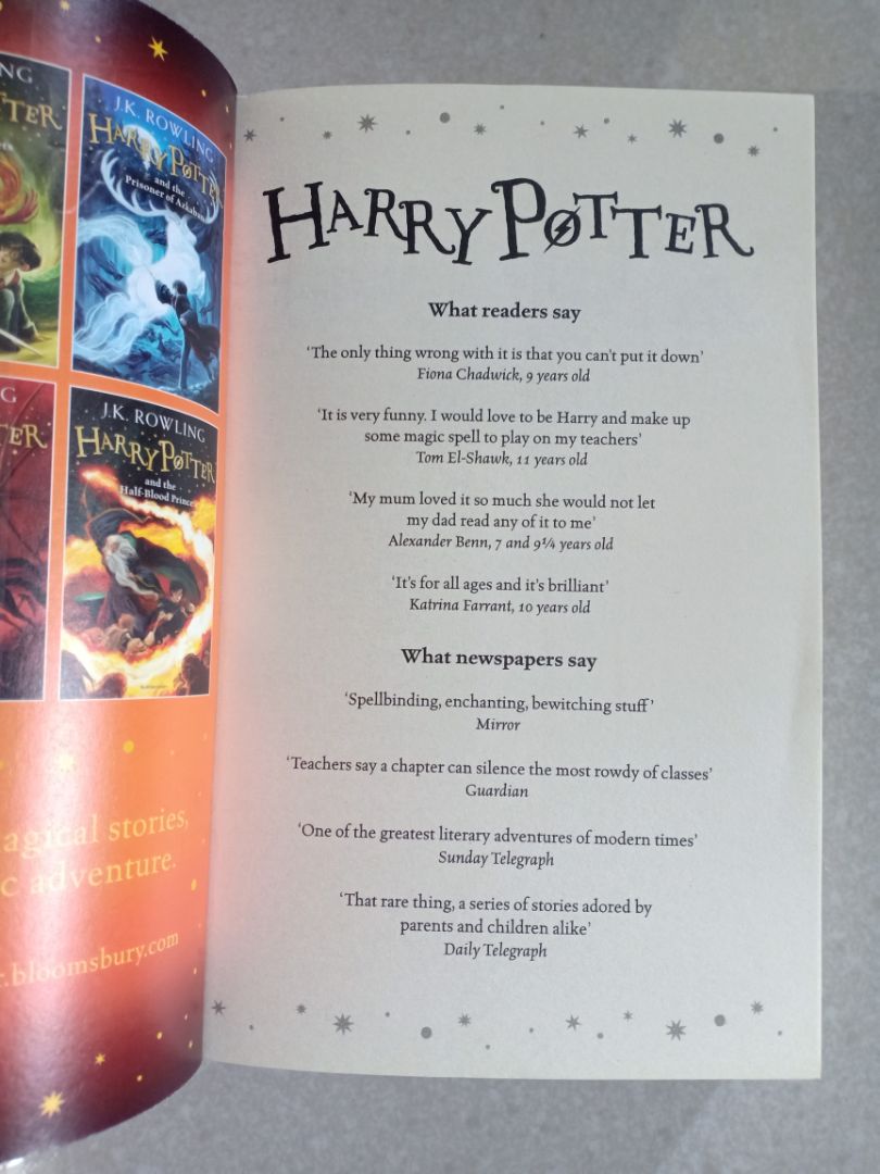 Mình đã mua edition này gần hết series rồi vì bìa đẹp quá. Sách gáy đóng chacw chắn, giấy màu đẹp font đẹp, nhẹ. Tiki đóng gói cẩn thận nữa.