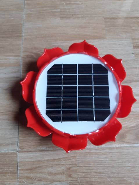 Máy đẹp chưa sử dụng nên k biết có bền k . Mong là bền