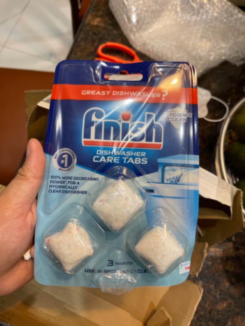 Mình nhận hàng nhưng thấy khác với ảnh mẫu đăng bán. Nhờ tiki hoặc bên bán kiểm tra lại giúp