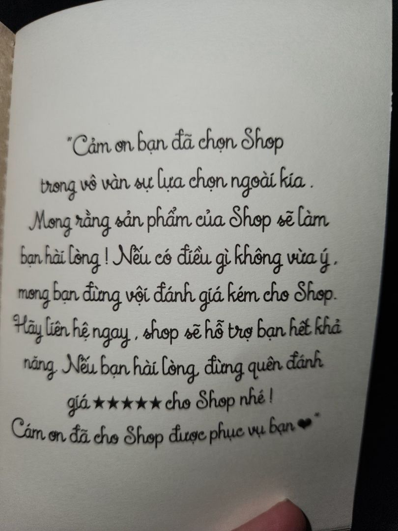 Sách bao bìa cực cẩn thận, tận mấy lớp. Còn có quyển số bé bé xinh xinh dễ thương🫶🫶