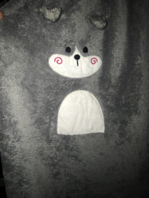 Cute nè. Ai mún type nào cứ nt với shop, shop gói đúng chuẩn nè, thanks !