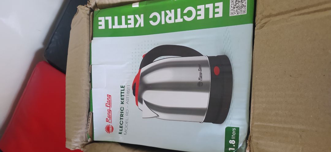 cái nắp có vẻ hơi lỏng lẻo . nấu sôi nhanh 👍