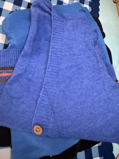 Đep re ship nhanh lich sự, đuoc tặng thắt lưng hồng nữa dễ thuong lắm nè, cam on shop nha