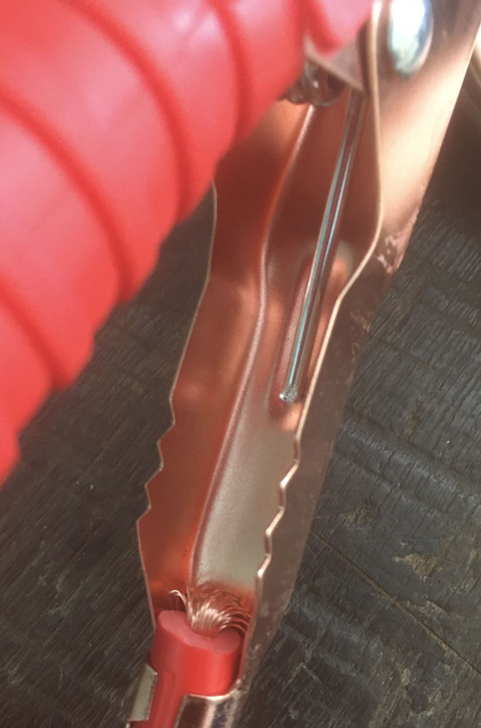 Hình Ảnh thực tế khác xa so với quảng cáo.
Dây đồng quá ít, mối nối quá sơ sài.
Mong Tiki hỗ trợ đổi trả lại hàng đúng như quảng cáo