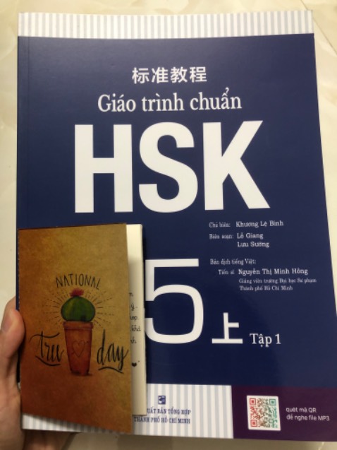 Mình nhận được sách trong tình trạng đóng gói rất cẩn thận. Shop tặng sổ mini kèm thư cảm ơn. Tinh tế chu đáo và đáng yêu ạ. Cảm ơn Shop và Tiki