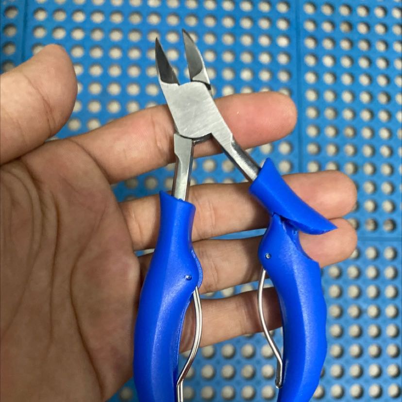 Mua vài ngày trc cắt da thì ok cắt móng thì tạch luôn