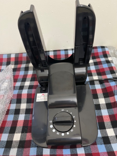 Bị gãy nút vặn, ko vặn nút được