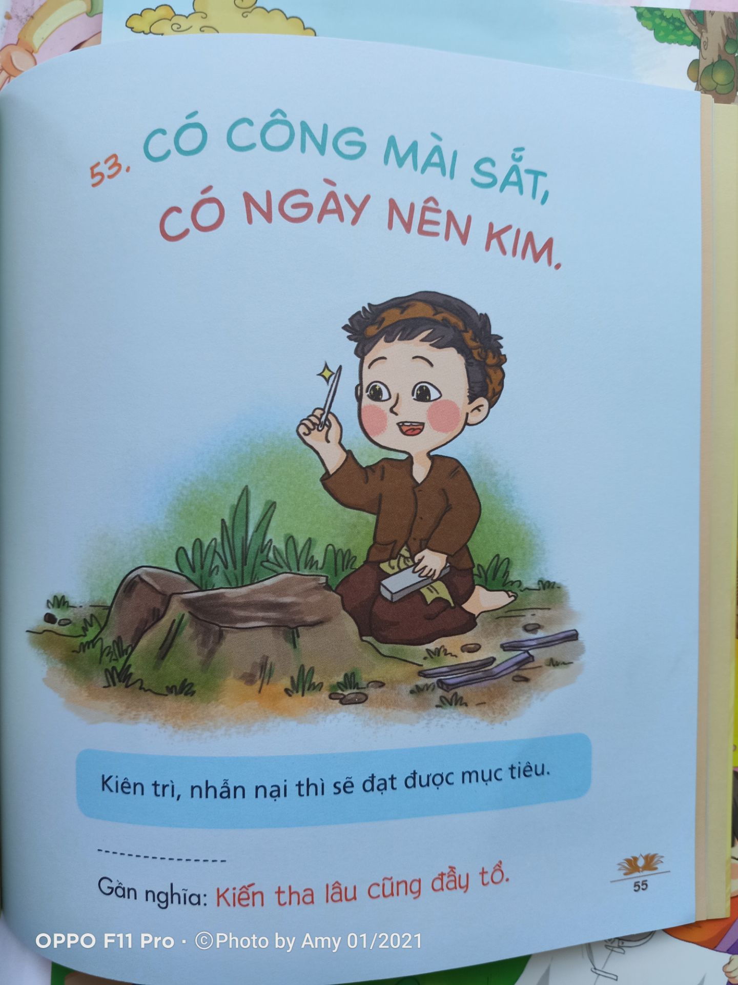 sách dễ thương, hình ảnh rất gần gũi, bé rất thích, vừa đọc còn vẽ theo hình nữa