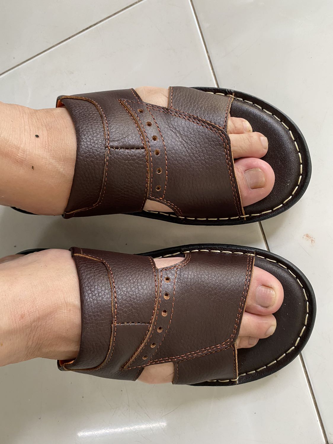 Giao hàng nhanh . Đúng mẫu mã