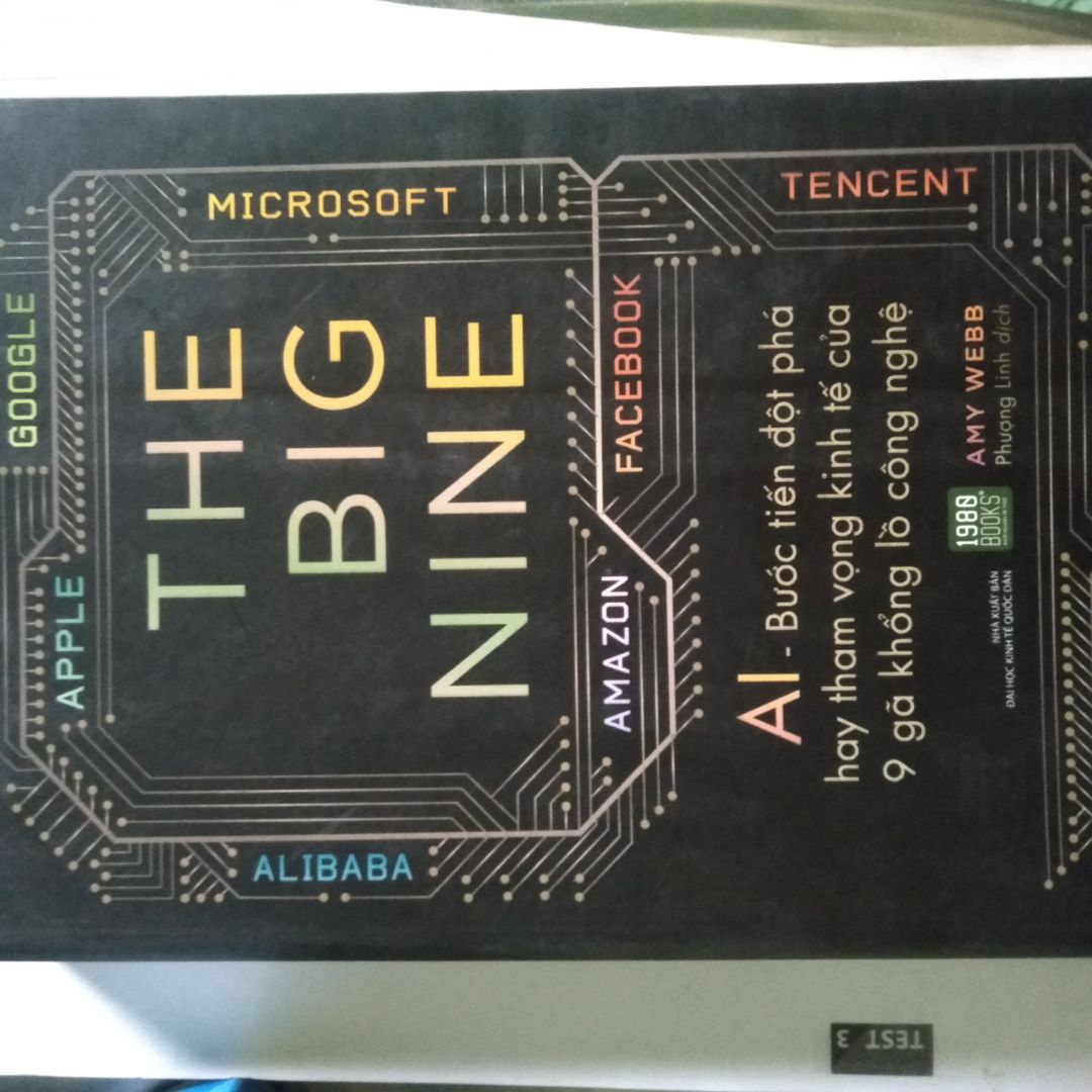 Nhận được sách nhanh, nhưng mà bìa hơi cũ. Cũng chấp được.