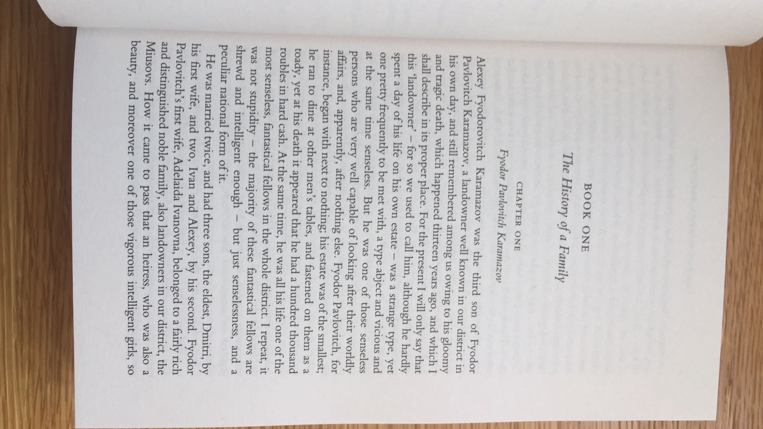 Sách trong tình trạng mới. Không bị cong mép, dập, giấy không bị ẩm, hư hại hay bạc màu. Giá rẻ như cho không với chất lượng giấy, mực in và khổ sách như thế này.