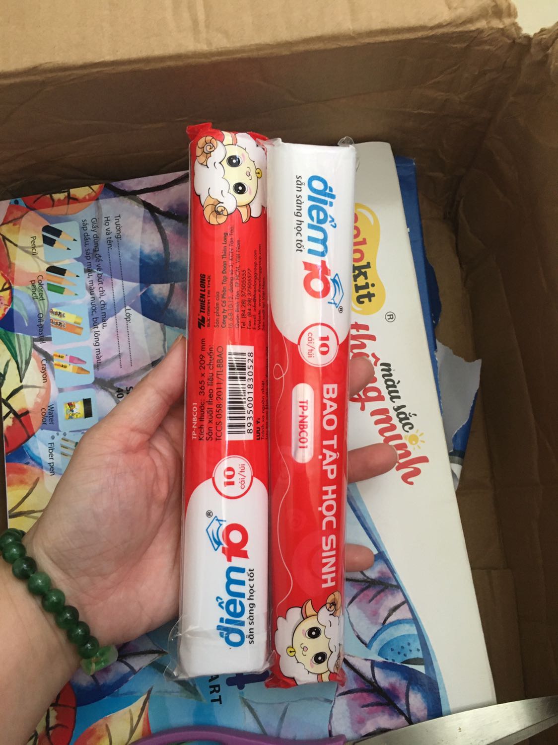 Hàng giao cực kỳ lâu, đóng thùng hàng móp méo Hàng giao cực kỳ lâu, đóng thùng hàng móp méo