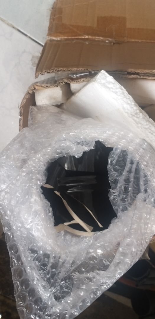 hàng giao bị bể vụn từng mảnh? vui lòng hoàn trả giúp