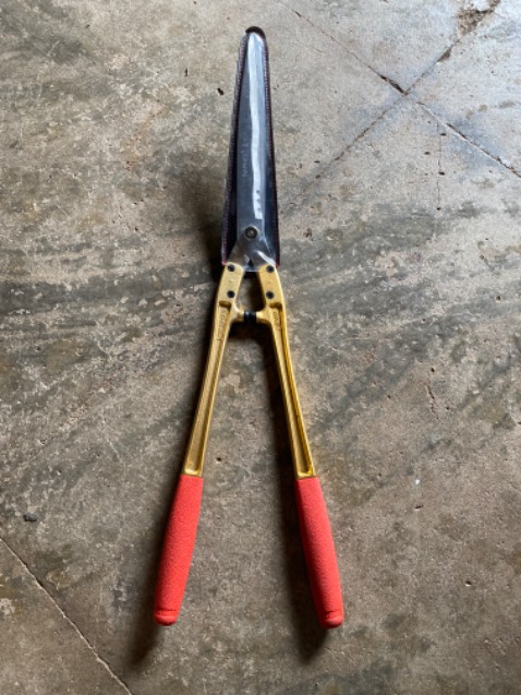 Đẹp, chắc chắn, giao nhanh. Mới sáng bóng đẹp. Không biết lâu ngày như nào. Thời gian sẽ trả lời tất cả.