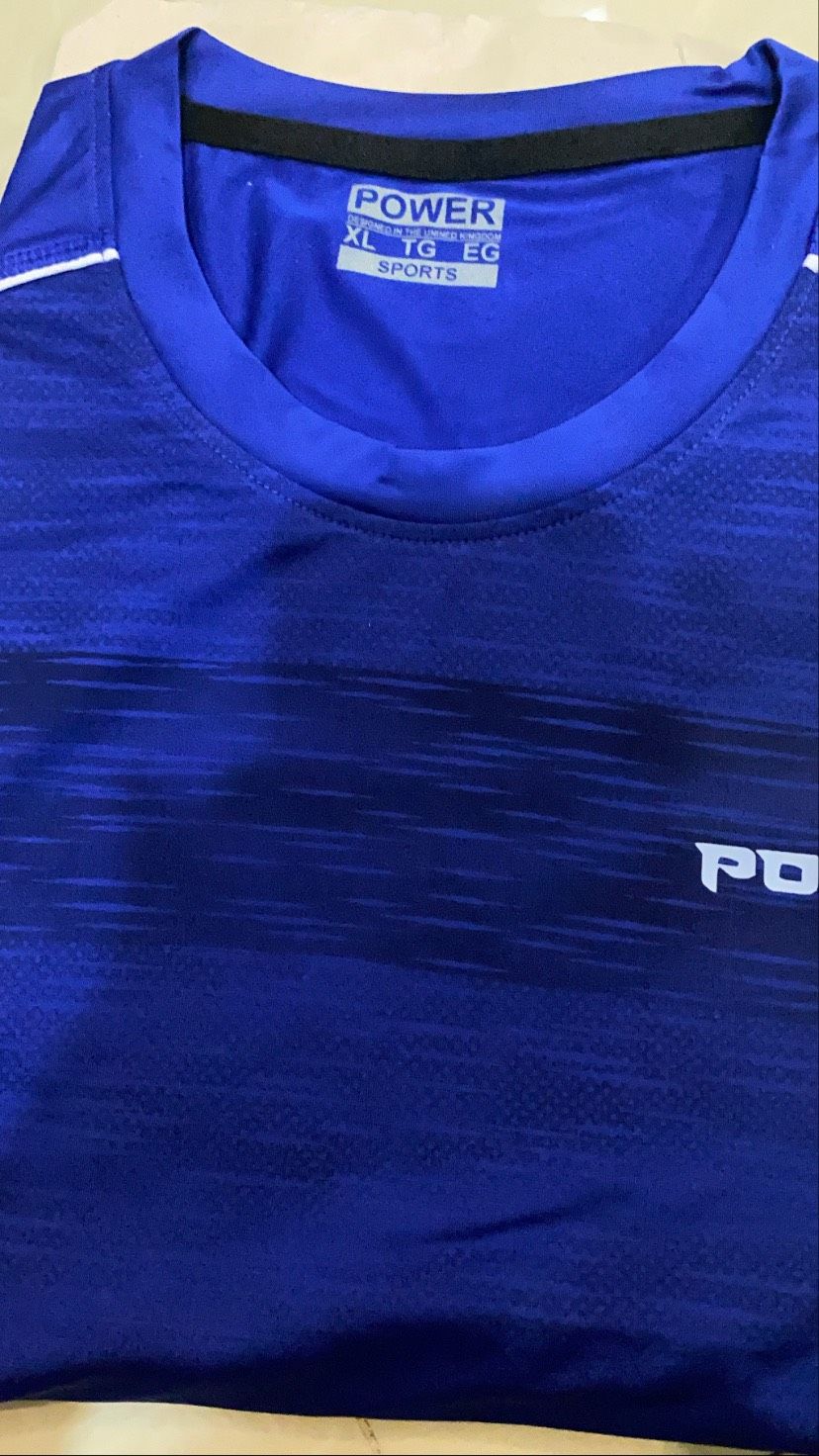 Vải mát, giao đúng size, đúng màu. Shop giao hàng nhanh, mọi ng nên mua nha