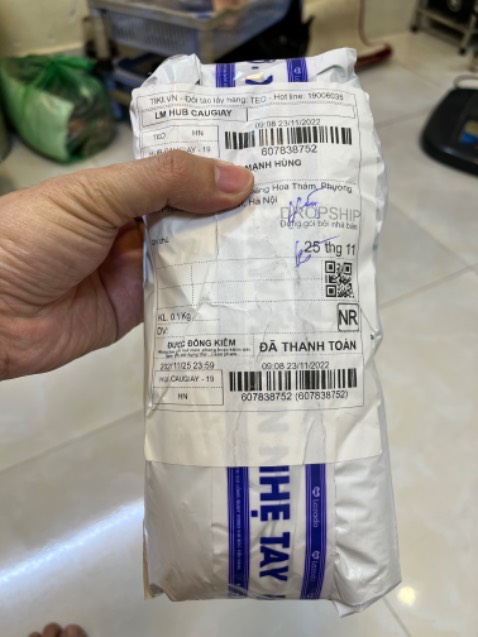 Shop chuẩn bị và đóng gói rất cẩn thận. Mình mua lần thứ 2 rồi nên cực kì yên tâm về sản phẩm. Khi cần chắc chắn mình sẽ ủng hộ tiếp cho shop. Rất uy tín! Tiki giao quá nhanh luôn. Cảm ơn Tiki, cảm ơn Shop!