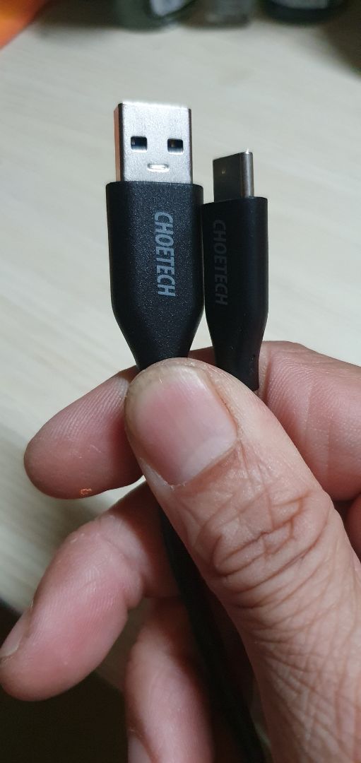 Dây nhìn dầy chắc chắn nhưng k phải sạc nhanh. Mình mua cóc và dây nhưng gắn chung vô sạc S105g thì k nhanh nhé.